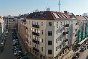 1-bedroom apartment in a prime location of Zehdenicker Str —quiet and centrally located! – Die vollständige Adresse der Immobilie erhältst du vom Anbieter., 10119 Prenzlauer Berg, Berlin – Vorschaubild 11