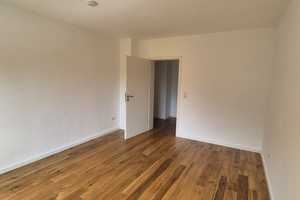 Exklusive, sanierte 3-Zimmer-Erdgeschosswohnung mit Parkettboden und Einbauküche in Bochum – Dietrich-Benking-Straße 94, 44805 Bochum – Vorschaubild 5