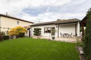 Kleiner 2-Zimmer-Bungalow mit Garten