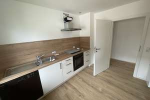 Einziehen und wohlfühlen – renovierte 4-Zimmer-Wohnung mit großem Balkon, EBK und Stellplatz – Die vollständige Adresse der Immobilie erhältst du vom Anbieter., 76547 Sinzheim – Vorschaubild 23