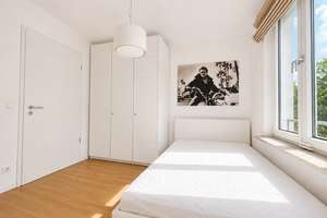 WESTEND: Stilvoll möblierte 3-Zimmer-Wohnung mit Balkon, Tiefgarage und Blick ins Grüne – Die vollständige Adresse der Immobilie erhältst du vom Anbieter., 14055 Westend, Berlin – Vorschaubild 14