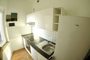 Sehr schöne 2-Zimmer DG Whg, renoviert, möbliert + Einbauküche – Hintere Schöneworth 17, 30167 Nordstadt, Hannover – Vorschaubild 5