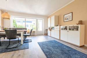 Direkt am Strand - Terrassenwohnung über zwei Ebenen mit Elbblick – Die vollständige Adresse der Immobilie erhältst du vom Anbieter., 22587 Blankenese, Hamburg – Vorschaubild 7