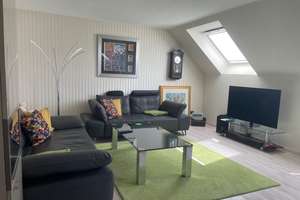 Elberfeld - Wohntraum in ruhiger Lage
Dachgeschosswohnung mit Balkon + 2 Tiefgaragenstellplätzen – Die vollständige Adresse der Immobilie erhältst du vom Anbieter., 42115 Elberfeld West, Wuppertal – Vorschaubild 2