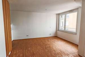 Großzügige 1-Zimmer-Wohnung mit moderner Einbauküche in München – 80686 Land in Sonne, München – Vorschaubild 2