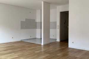 Platzwunder!!! großzügige 2-Raum-Wohnung mit Balkon – Friedrich-Engels-Straße 62 (B 2.12), 99086 Erfurt – Vorschaubild 1