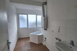 Große helle 5 ZKB Wohnung mit Balkon - sofort verfügbar – Niederberger Höhe 10, 56077 Niederberg, Koblenz – Vorschaubild 6