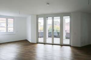 Besuchen Sie uns am Samstag zur offenen Besichtigung - 3-Zi.-Wohnung mit tollem Balkon in Köpenick  – Hämmerlingstraße 138, 12555 Köpenick, Berlin – Vorschaubild 3