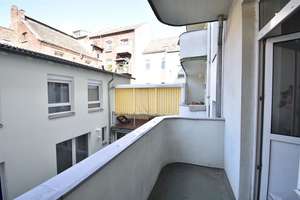 Frisch renoviert! 2-Zimmer-Wohnung mit Balkon – Corneliusstr. 61, 40215 Friedrichstadt, Düsseldorf – Vorschaubild 9