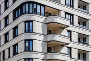 Top-Lage im BROOKS ON EAST-Tower, 2 Zimmer, provisionsfrei – direkt an der UBER Arena – Die vollständige Adresse der Immobilie erhältst du vom Anbieter., 10243 Friedrichshain, Berlin – Vorschaubild 10