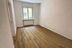 Sofort bezugsfrei: schöne, renovierte 3-Zi.-Wohnung in toller Lage! – Die vollständige Adresse der Immobilie erhältst du vom Anbieter., 90459 Galgenhof, Nürnberg – Vorschaubild 2