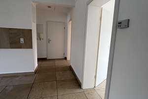 Lichtdurchflutete 60 m² City-Wohnung – Offene Küche – Sofort frei! – Haldener Straße 18, 58095 Mittelstadt, Hagen – Vorschaubild 3