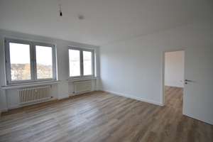E-City! Renovierte 3-Zimmer-Whg zu vermieten