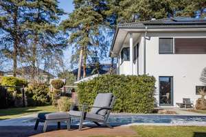 Exklusives Wohnen im Villenpark Potsdam – Die vollständige Adresse der Immobilie erhältst du vom Anbieter., 14476 Groß Glienicke, Potsdam – Vorschaubild 3