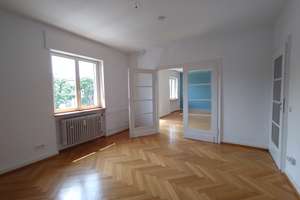 Altbauwohnung mit zwei Balkonen und Garage, Nähe Städtischem Klinikum – Die vollständige Adresse der Immobilie erhältst du vom Anbieter., 76185 Mühlburg, Karlsruhe – Vorschaubild 6
