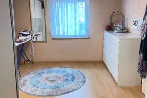 Gepflegte Doppelhaushälfte mit schöner Terrasse & Balkon in Heilbronn-Sontheim – Die vollständige Adresse der Immobilie erhältst du vom Anbieter., 74081 Sontheim, Heilbronn – Vorschaubild 11