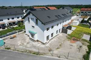 -RESERVIERT- NEUBAU- Reiheneckhaus in Schechen/Mühlstätt – Rosenheim (Kreis) – Vorschaubild 1