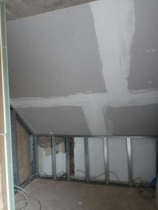 Renovierungsbedürftiges Mehrfamilienhaus mit großem Potenzial!, Altenburger Land Kreis – Bild 3