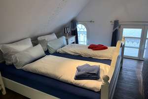 Charaktervolles Ferienhaus direkt hinterm Hafendeich – Die vollständige Adresse der Immobilie erhältst du vom Anbieter., 26427 Neuharlingersiel – Vorschaubild 14