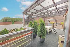 Luxuriöses Wohnen mit 4 abgeschl. Wohnungen und je einer dazugeh. Doppelgarage auf 9.000 m² Grdst. – Wittenberg (Kreis) – Vorschaubild 6