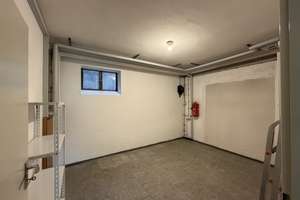 Sehr gepflegtes und renoviertes Einfamilienhaus  – Die vollständige Adresse der Immobilie erhältst du vom Anbieter., 93152 Nittendorf – Vorschaubild 23