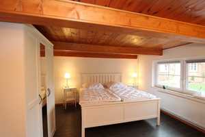 Friesenhaus unter Reet mit Doppelgarage in einzigartiger Lage (Sackgasse) nahe der Nordsee – Nordfriesland (Kreis) – Vorschaubild 27