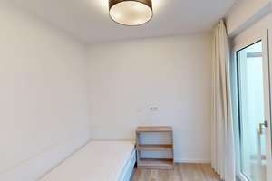 Helles, möbliertes 1-Zimmer-Apartment – 60528 Niederrad, Frankfurt am Main – Vorschaubild 2