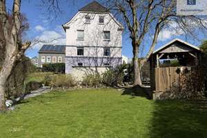 Für Familien & Investoren // Haus mit 9 Zi und großem Grundstück und zusätzlichem Baupotenzial – Die vollständige Adresse der Immobilie erhältst du vom Anbieter., 42929 Wermelskirchen – Vorschaubild 6