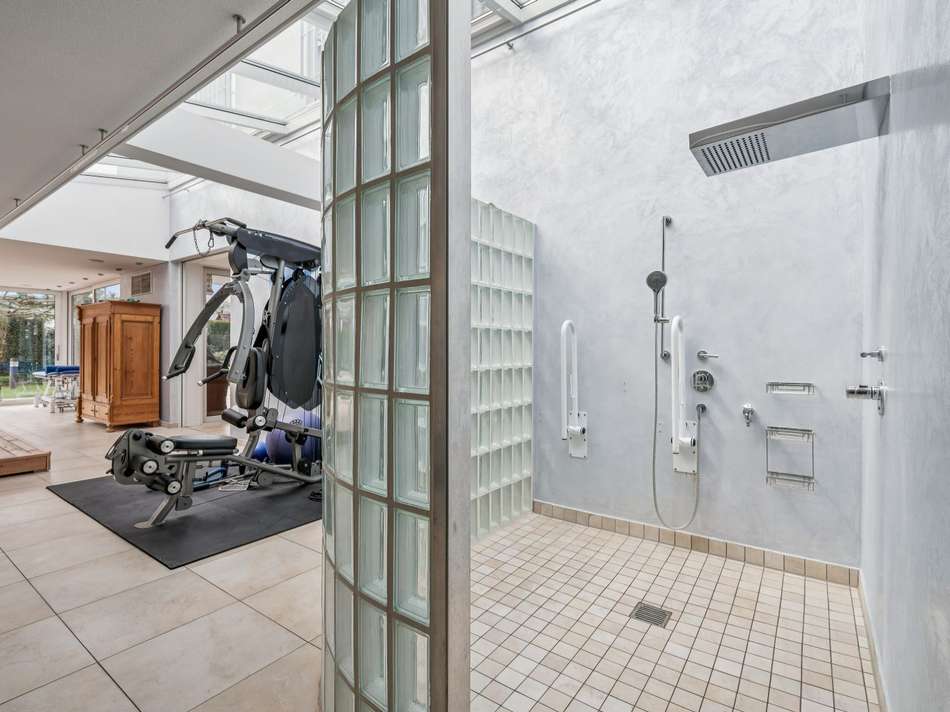 Dusche SPA