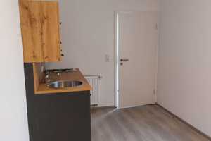 Kleinbüro mit Einbauküche – Derchinger Straße 85b, 86165 Augsburg – Vorschaubild 3
