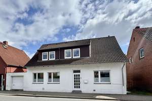 Ein Zuhause mit Charakter und viel Raum zum Leben – Die vollständige Adresse der Immobilie erhältst du vom Anbieter., 31535 Neustadt am Rübenberge – Vorschaubild 1