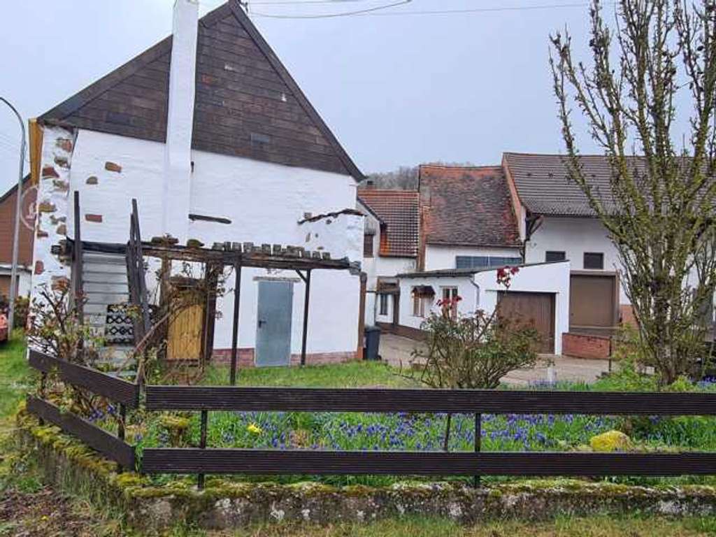 Immobilie in Blieskastel - Freistehendes topgepflegtes Einfamilienhaus in Blieskastel - Bild 2