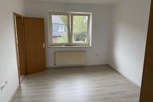 Attraktiv geschnittene 3,5 Zimmer 60 m² mit Gartennutzung – Pothmannsweg -, 46047 Borbeck, Oberhausen – Vorschaubild 1