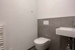 Neuwerte stilvolle 2-Zimmer-Wohnung mit EBK in Nürnberg – *SEETOR􀆃Campus* – Ostendstraße 123, 90482 Mögeldorf, Nürnberg – Vorschaubild 12