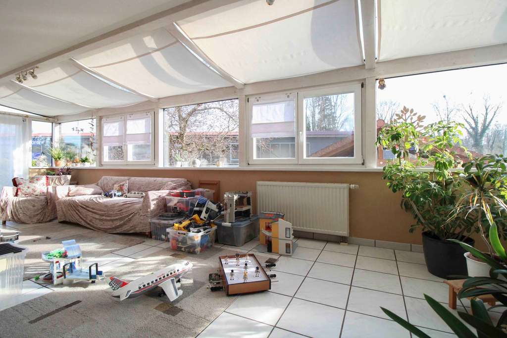 Immobilie in Tettnang - MFH mit 2 Einheiten und Top-Potenzial für Eigennutzer in Tettnang-Laimnau - Bild 1