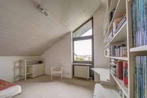 EFH-Highlight in Birkenfeld: Pool, Sauna, Doppelgarage & Gartenparadies, Freisitz und Aussichtslage – Die vollständige Adresse der Immobilie erhältst du vom Anbieter., 75217 Birkenfeld – Vorschaubild 12