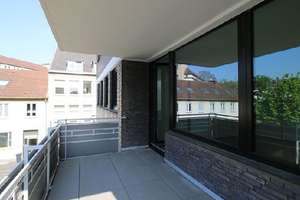 MODERNE 3-ZIMMERWOHNUNG MIT BALKON IN DER KREFELDER INNENSTADT ZU MIETEN – Die vollständige Adresse der Immobilie erhältst du vom Anbieter., 47799 Cracau, Krefeld – Vorschaubild 9
