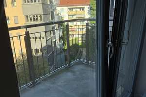 Helle 2-Zimmer-Wohnung in zentraler Lage in Dresden mit Möbelübernahme