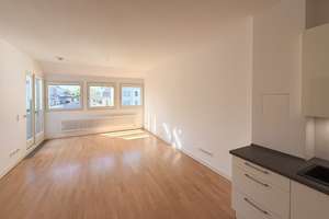 2-Zimmer-Altbauwohnung mit Balkon, Stellplatz & Sofortbezug – Dahlem – Saargemünder Straße 35b, 14195 Dahlem, Berlin – Vorschaubild 11