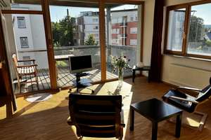 Helle, möblierte 2,5-Zimmer-Wohnung mit Balkon, Tiefgarage und Aufzug am Kuhberg – Die vollständige Adresse der Immobilie erhältst du vom Anbieter., 89077 Weststadt, Ulm – Vorschaubild 3