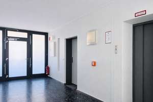 Top renovierte 3,5-Zimmer-Wohnung mit Aufzug, hochwertiger Ausstattung und Weitblick über die Stadt! – Die vollständige Adresse der Immobilie erhältst du vom Anbieter., 58095 Mittelstadt, Hagen – Vorschaubild 10