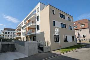 *Wohnkomfort auf höchstem Niveau* Neuwertige 4,5-Zimmer-Wohnung mit großem überdachtem Balkon – 70563 Vaihingen-Mitte, Stuttgart – Vorschaubild 19