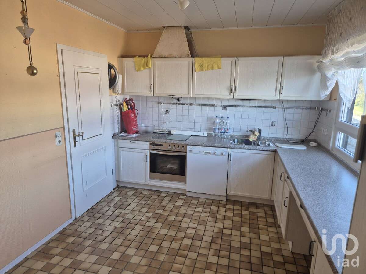 Immobilie in Schefflenz - Charmantes Haus in Feldrandlage mit Pool & einzigartigem Ambiente - Bild 8