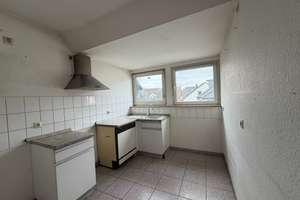 2-Zi.-Wohnung mit Balkon und Dachboden ,Keller, Garage und Fahrradraum – Die vollständige Adresse der Immobilie erhältst du vom Anbieter., 30629 Misburg-Nord, Hannover – Vorschaubild 5
