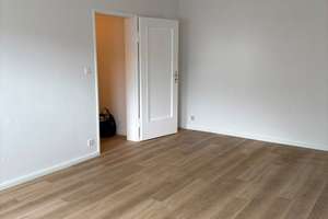 Frisch renoviertes Appartement in rückwärtiger ruhiger Lage in Schwachhausen – Die vollständige Adresse der Immobilie erhältst du vom Anbieter., 28211 Radio Bremen, Bremen – Vorschaubild 3