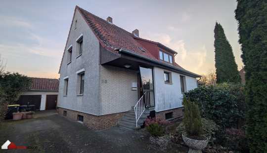 Bild von Solides Einfamilienhaus auf großem Eckgrundstück in beliebter Lage von Cremlingen-Schandelah