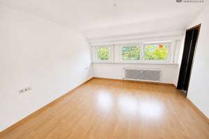 HELLE 3-ZI.-DG-WHG.: Balkon * ca. 85 qm * TL-Bad + sep. Wc * S-Luginsland (max. 2 Pers.) * ab sofort – Die vollständige Adresse der Immobilie erhältst du vom Anbieter., 70327 Luginsland, Stuttgart – Vorschaubild 3