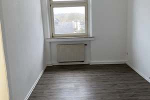Große Altbauwohnung in Koblenz Asterstein – Goebensieldung 3, 56077 Asterstein, Koblenz – Vorschaubild 1