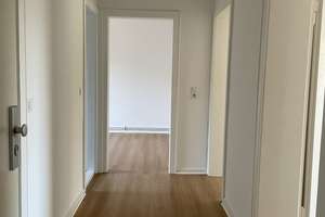 Ruhige sanierte Hofgartenwohnung in zentraler Lage   – Raiffeisenstrasse 2, 30161 List, Hannover – Vorschaubild 7