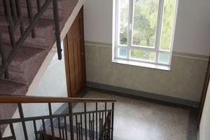 +++ für Kapitalanleger +++ vermietete 2-Zimmer-Dachgeschosswohnung +++ – Altendorfer Straße 5, 9113 Schloßchemnitz, Chemnitz – Vorschaubild 2